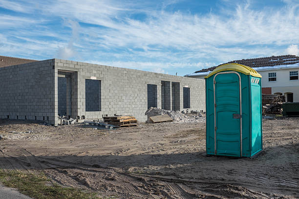 Best Porta potty delivery and setup  in Aurora, IL